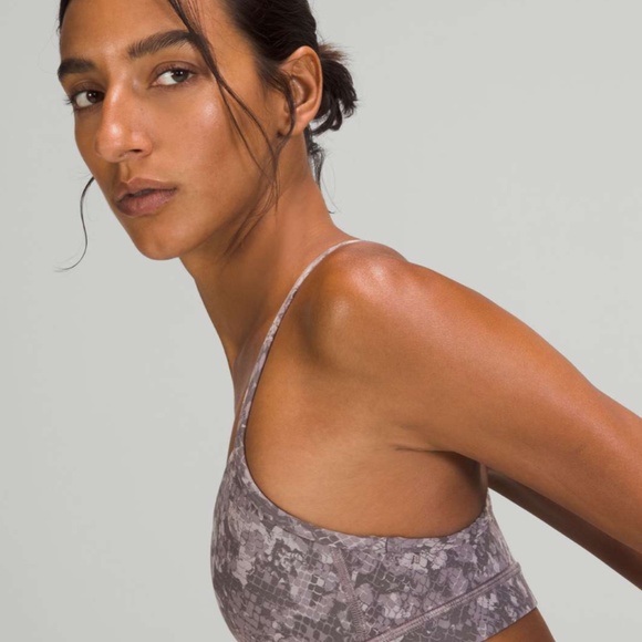 Lululemon Flow Y Nulu Bra in Hideaway Camo Lunar Rock Multi - Picture 2 of 8